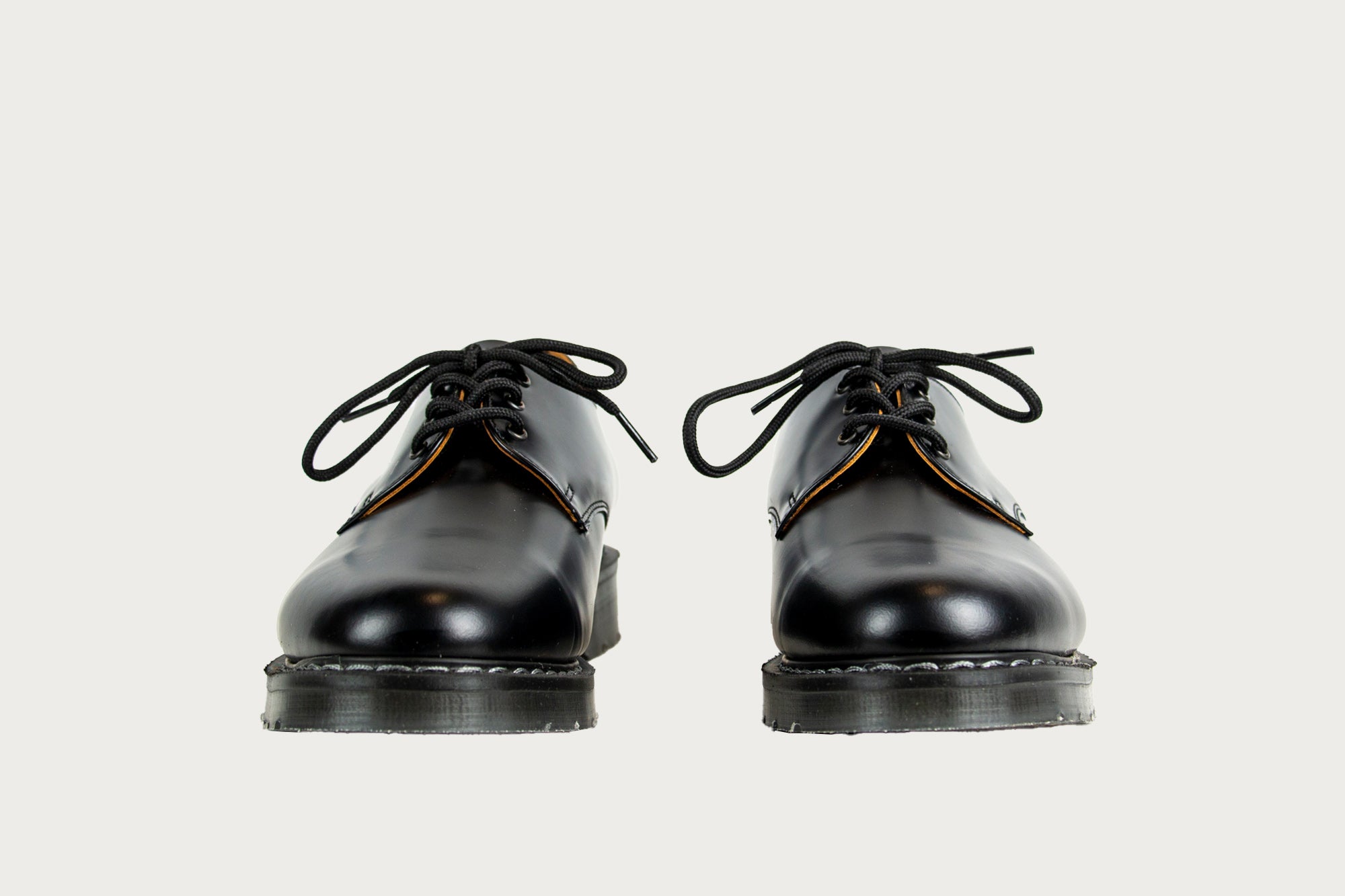 Solovair Gibson 3-Eye Shoe in Hi-Shine Black