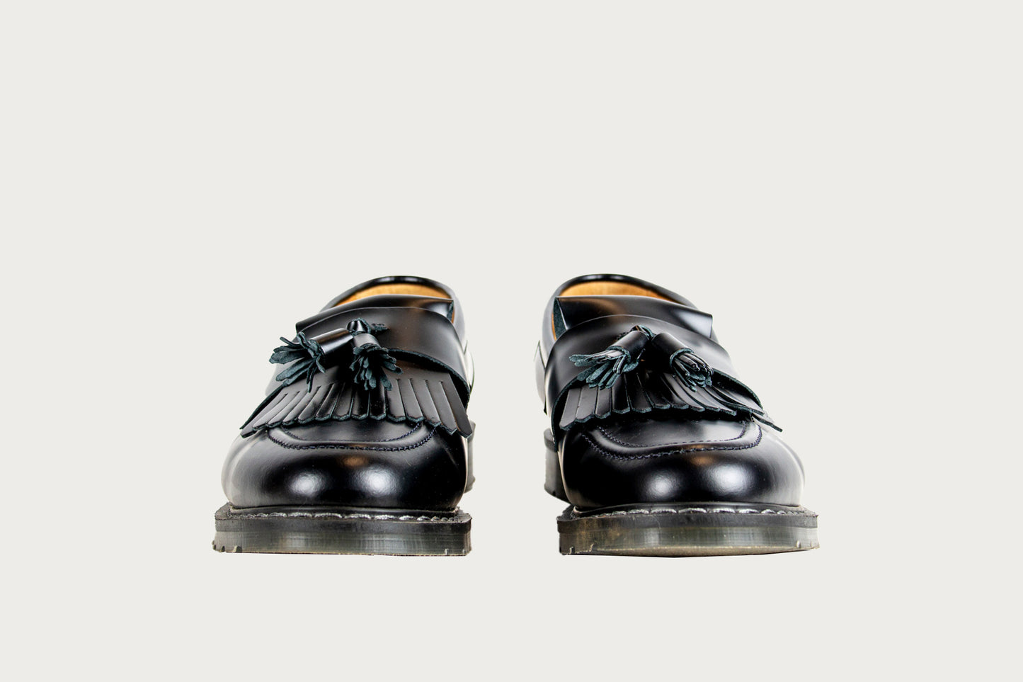 Solovair Tassel Loafer in Hi-Shine Black